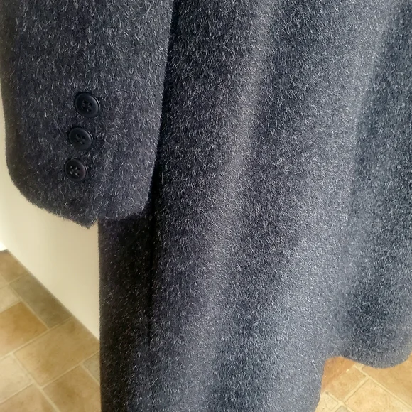Mens Alpaca, Black/Gray Wool, XL Overcoat, W/Black Satin Lining & Button Front